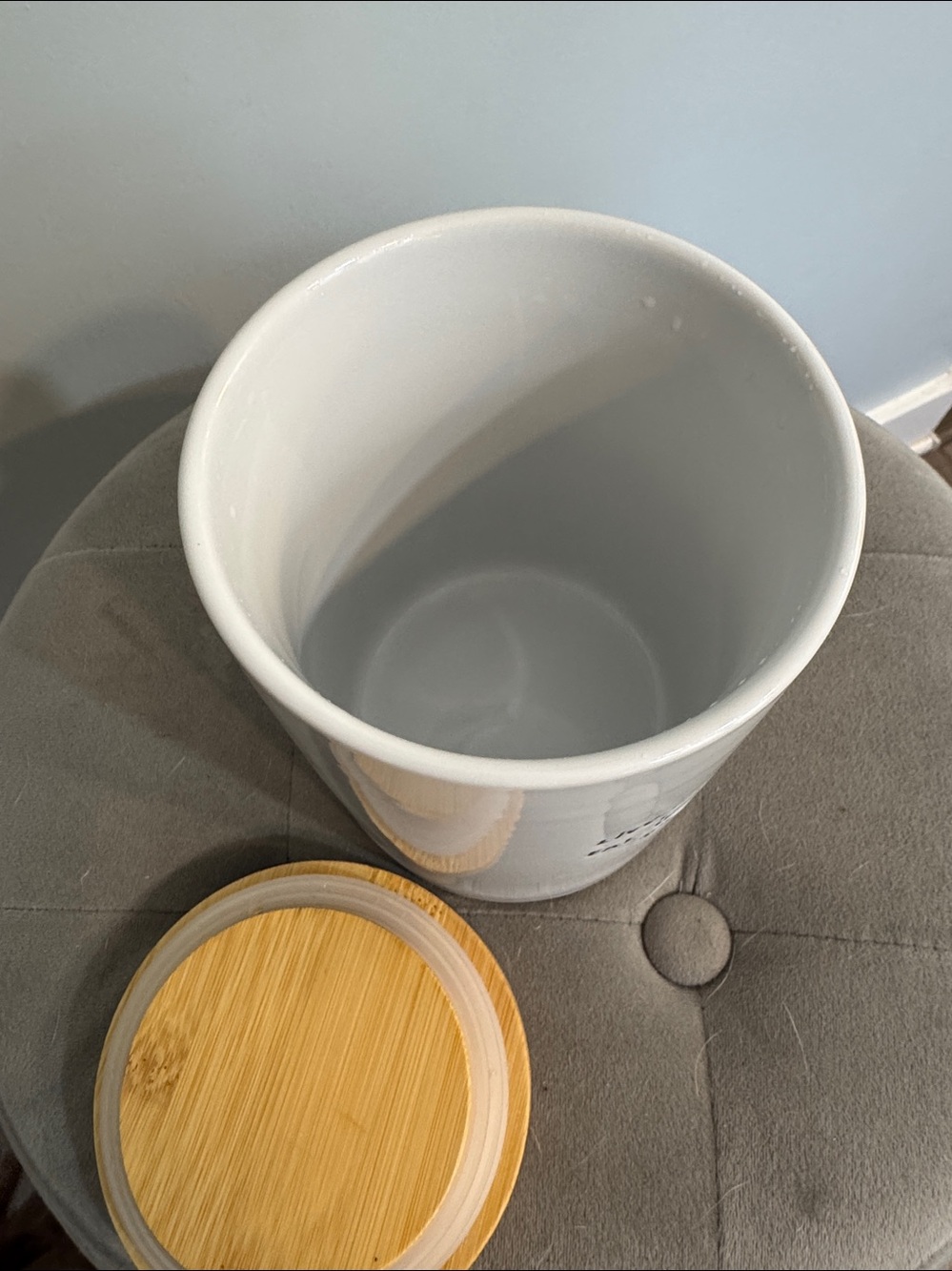 White Ceramic Pet Treat Jar with Bamboo Lid - Picture 3 of 4